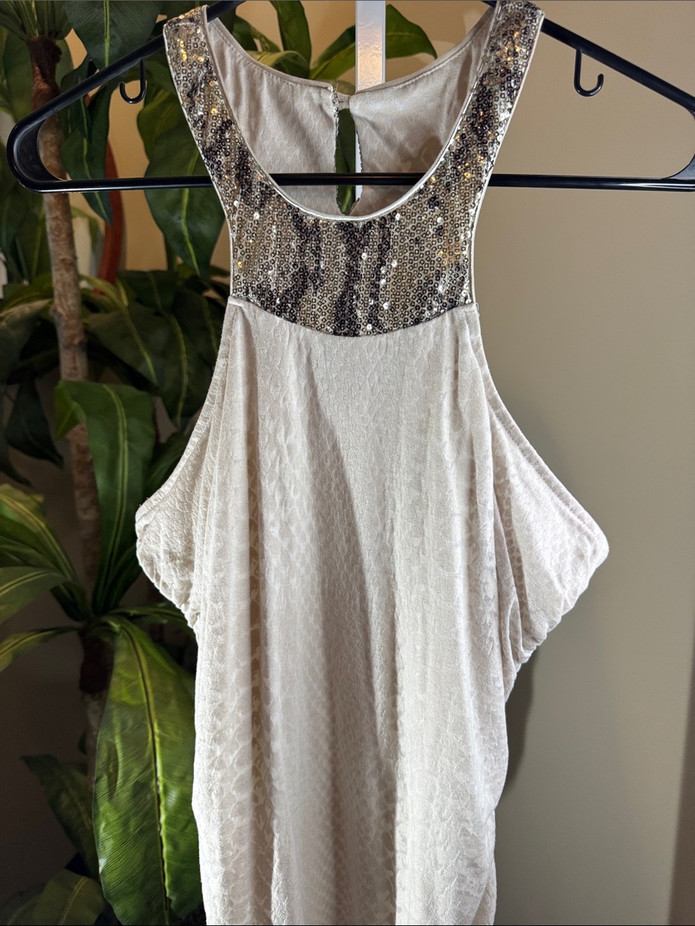 Sequin Halter top in Cream. Express brand. Size M